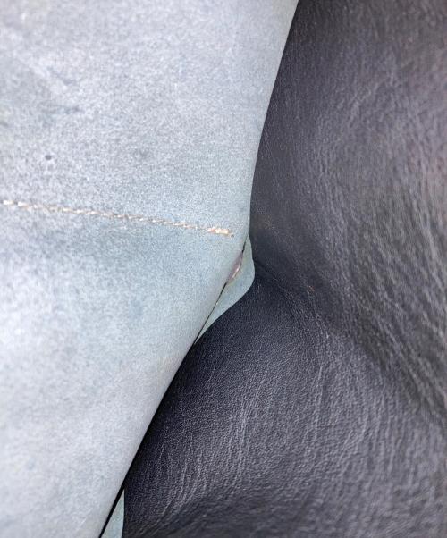 池之端銀革店（イケノハタギンカワテン）池之端銀革店 (イケノハタギンカワテン) iru (IRU) コンパクトウォレット ブラックの古着・服飾アイテム