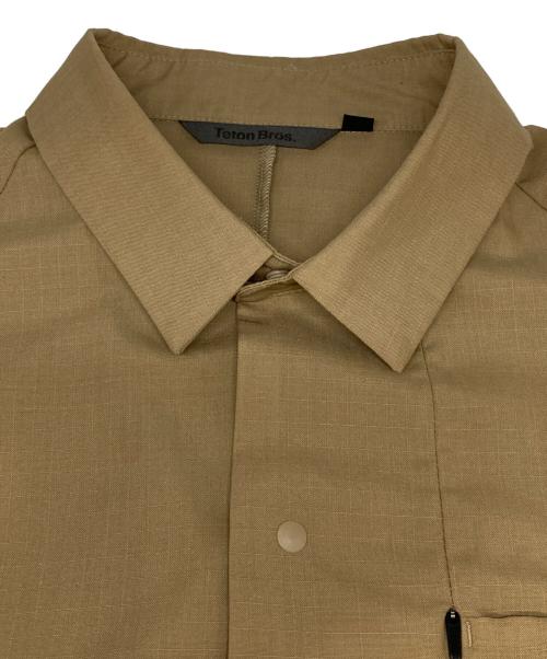 Teton Bros（ティートンブロス）Teton Bros (ティートンブロス) Axio Suburb Shirt ベージュ サイズ:Lの古着・服飾アイテム