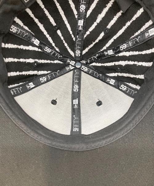 New Era（ニューエラ）New Era (ニューエラ) SUPREME (シュプリーム) Text Stripe New Era ブラックの古着・服飾アイテム