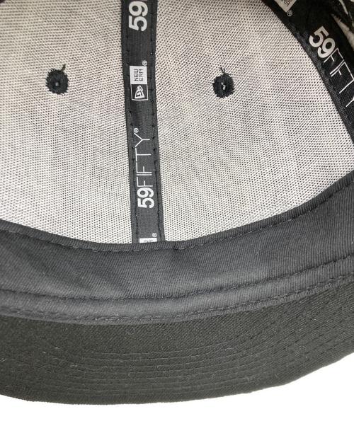 New Era（ニューエラ）New Era (ニューエラ) SUPREME (シュプリーム) Text Stripe New Era ブラックの古着・服飾アイテム