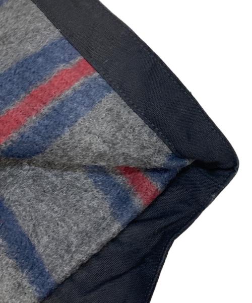 CarHartt（カーハート）CarHartt (カーハート) DUCK DETROIT JACKET BLANKET LINED ブラック サイズ:XLの古着・服飾アイテム