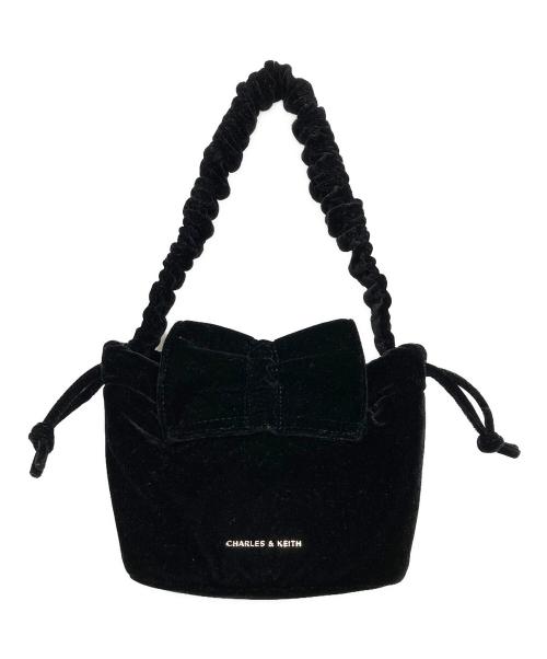 CHARLES & KEITH（チャールズアンドキース）CHARLES & KEITH (チャールズ＆キース) ベルベットボウ ルーシュドトップハンドルバッグ ブラックの古着・服飾アイテム