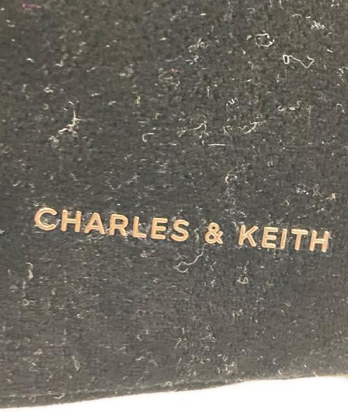 CHARLES & KEITH（チャールズアンドキース）CHARLES & KEITH (チャールズ＆キース) ベルベットボウ ルーシュドトップハンドルバッグ ブラックの古着・服飾アイテム