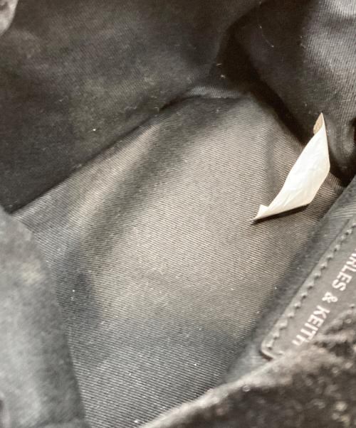 CHARLES & KEITH（チャールズアンドキース）CHARLES & KEITH (チャールズ＆キース) ベルベットボウ ルーシュドトップハンドルバッグ ブラックの古着・服飾アイテム