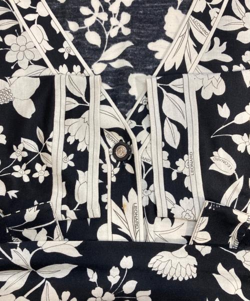 LEONARD FASHION（レオナールファッション）LEONARD FASHION (レオナールファッション) ウール混花柄ワンピース ブラック×ベージュ サイズ:LLの古着・服飾アイテム