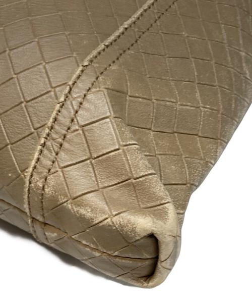 BOTTEGA VENETA（ボッテガベネタ）BOTTEGA VENETA (ボッテガベネタ) ショルダーバッグ ベージュの古着・服飾アイテム