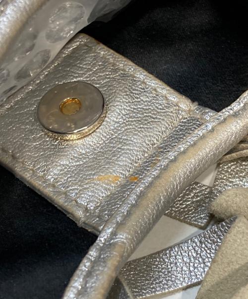 Yves Saint Laurent（イヴサンローラン）Yves Saint Laurent (イヴサンローラン) フリンジリングバッグ シルバーの古着・服飾アイテム