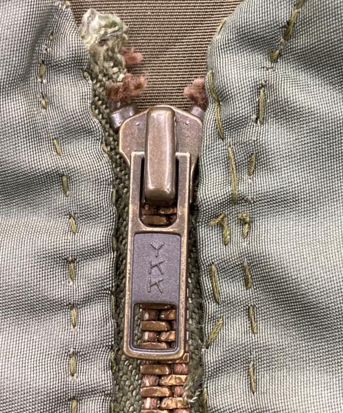 USAF（ユーエスエーエフ）USAF (ユーエスエーエフ) L-2 FLIGHT JACKET オリーブ サイズ:38の古着・服飾アイテム