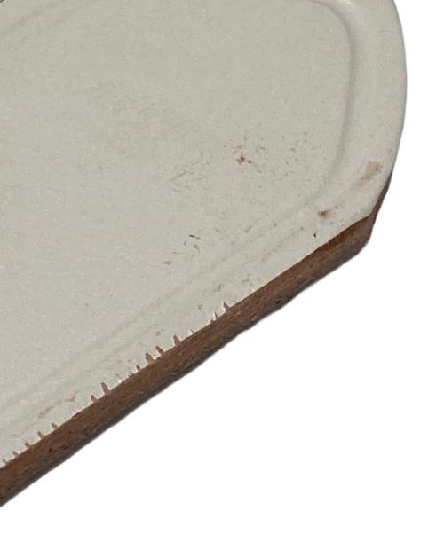 MHL（エムエイチエル）MHL (エムエイチエル) ベルト ホワイトの古着・服飾アイテム