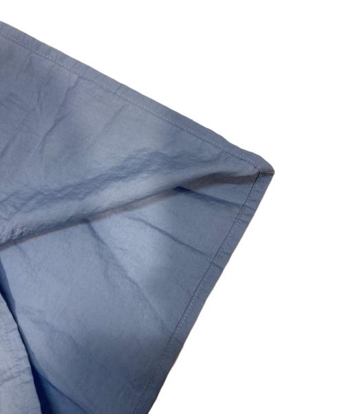 LOEWE（ロエベ）LOEWE (ロエベ) クロップドシャツ スカイブルー サイズ:S (UK 32)の古着・服飾アイテム