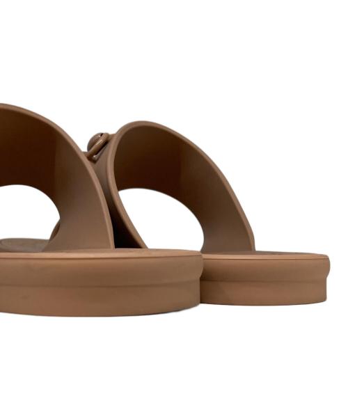 GUCCI（グッチ）GUCCI (グッチ) ホースビットビーチサンダル ベージュ サイズ:37 (24cm)の古着・服飾アイテム