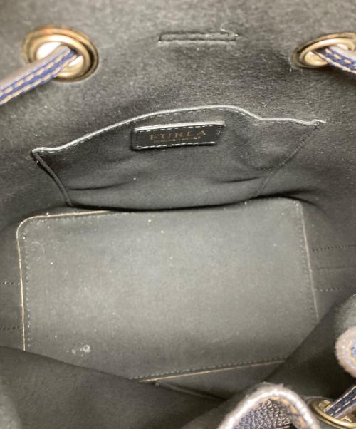 FURLA（フルラ）FURLA (フルラ) 2WAY 巾着 ショルダーバッグ ネイビーの古着・服飾アイテム