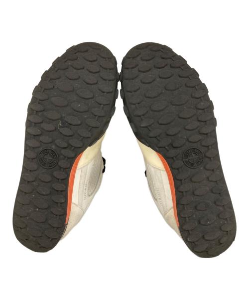 STONE ISLAND（ストーンアイランド）STONE ISLAND (ストーンアイランド) フットボールパネルスニーカー ホワイト サイズ:26.5.cmの古着・服飾アイテム