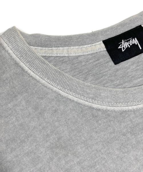 stussy（ステューシー）stussy (ステューシー) ワッペンロゴTシャツ ライトグレー サイズ:Mの古着・服飾アイテム
