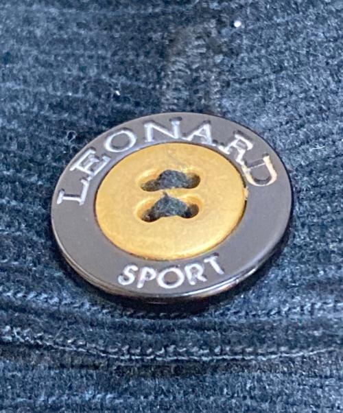 LEONARD SPORT（レオナール スポーツ）LEONARD SPORT (レオナール スポーツ) 裏地レオパード柄 ジップベスト ブラック サイズ:Lの古着・服飾アイテム