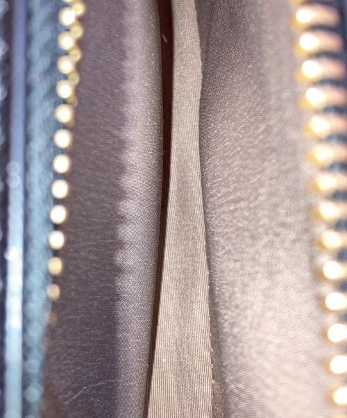 MARC JACOBS（マークジェイコブズ）MARC JACOBS (マークジェイコブス) THE SNAP SHOT ベージュの古着・服飾アイテム