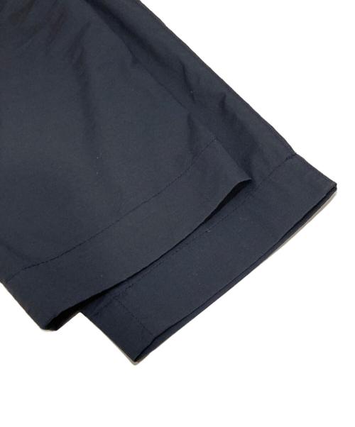 WHITE MOUNTAINEERING Wardrobe（ホワイトマウンテニアリング ワードローブ）WHITE MOUNTAINEERING Wardrobe (ホワイトマウンテニアリング ワードローブ) TAPERED CROPPED AP PANTS ネイビー サイズ:1(M相当）の古着・服飾アイテム