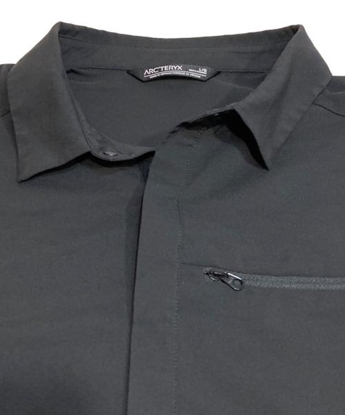 ARC'TERYX（アークテリクス）ARC'TERYX (アークテリクス) SKYLINE SS SHIRT ブラック サイズ:Lの古着・服飾アイテム