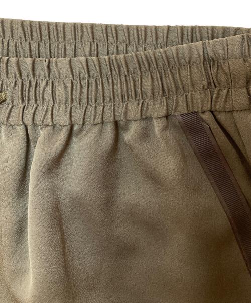 iDea Luce（イデア ルーチェ）iDea Luce (イデア ルーチェ) サイドラインジョガーパンツ カーキ サイズ:S-Mの古着・服飾アイテム