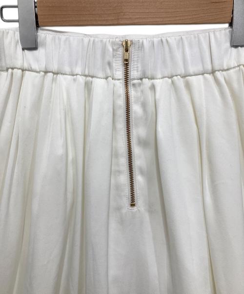 iDea Luce（イデア ルーチェ）iDea Luce (イデア ルーチェ) ティアードマキシスカート ホワイト サイズ:Fの古着・服飾アイテム