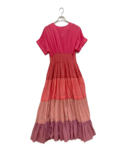 Velnica（ヴェルニカ）Velnica (ヴェルニカ) フレアスリーブマキシワンピース。 ショッキングピンク サイズ:freeの古着・服飾アイテム