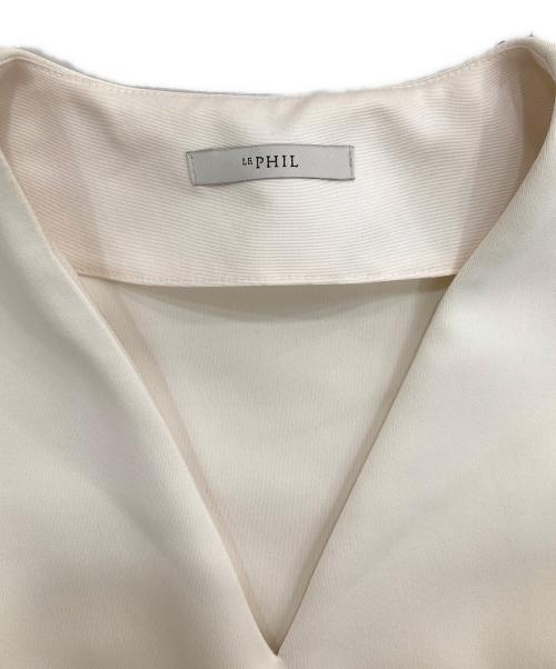 LE PHIL（ル フィル）LE PHIL (ル フィル) ハイストレッチダンボールブラウス アイボリー サイズ:freeの古着・服飾アイテム