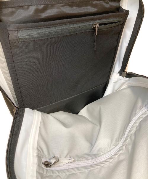 ARC'TERYX（アークテリクス）ARC'TERYX (アークテリクス) Granville 16L Zip Backpack ブラックの古着・服飾アイテム