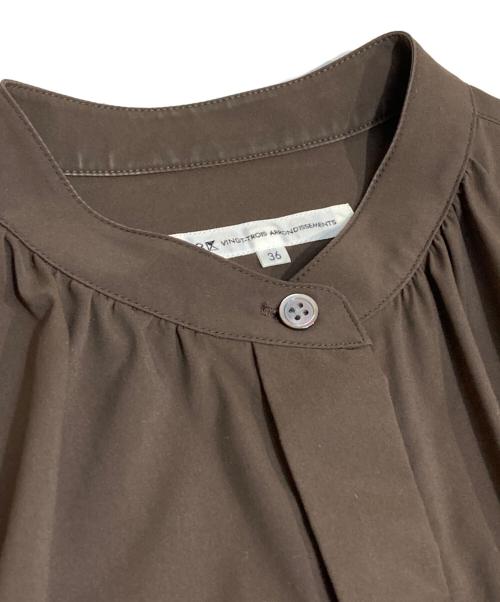 23区（ニジュウサンク）23区 (ニジュウサンク) ARS タフタ シャツワンピース ブラウン サイズ:Sの古着・服飾アイテム