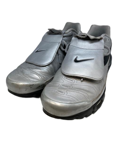 NIKE（ナイキ）NIKE (ナイキ) ローカットスニーカー シルバー サイズ:28cmの古着・服飾アイテム