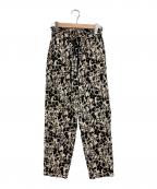 JOURNAL STANDARD relumeジャーナルスタンダード レリューム）の古着「バイカラーフラワーイージーパンツ」｜ベージュ×ブラック