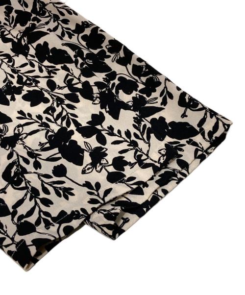 JOURNAL STANDARD relume（ジャーナルスタンダード レリューム）JOURNAL STANDARD relume (ジャーナルスタンダード レリューム) バイカラーフラワーイージーパンツ ベージュ×ブラック サイズ:freeの古着・服飾アイテム