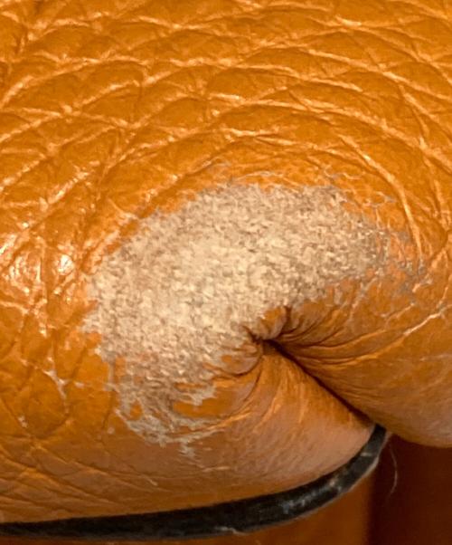 TOD'S（トッズ）TOD'S (トッズ) ロゴパッチトートバッグ オレンジの古着・服飾アイテム