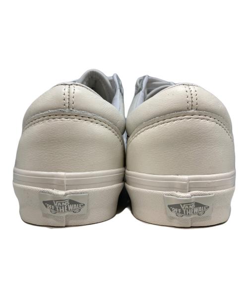 VANS（ヴァンズ）VANS (バンズ) スニーカー ホワイト サイズ:27cmの古着・服飾アイテム