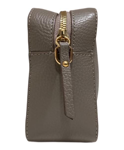 IACUCCI（イアクッチ）IACUCCI (イアクッチ) ショルダーバッグ グレーの古着・服飾アイテム