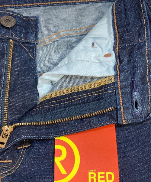 LEVI'S RED（リーバイス レッド）LEVI'S RED (リーバイス レッド) デニムパンツ インディゴ サイズ:78.5cm (W31) 未使用品の古着・服飾アイテム