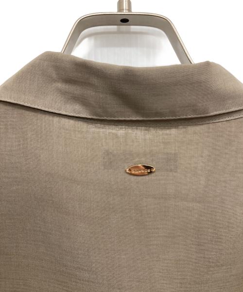 anuans（アニュアンス）anuans (アニュアンス) ミニマルシアーオーバーシャツ ベージュ サイズ:Fの古着・服飾アイテム