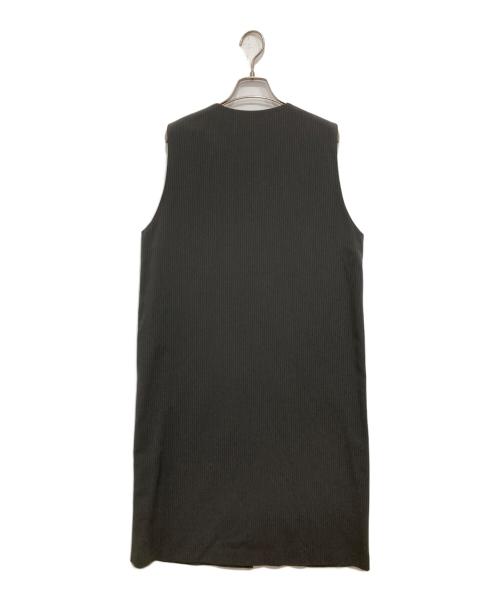 Midi-Umi（ミディウミ）Midi-Umi (ミディウミ) Vネックロングジレワンピース グレー サイズ:freeの古着・服飾アイテム