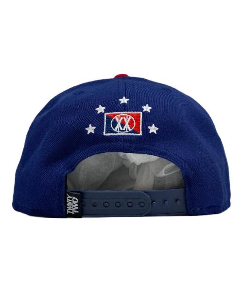 twnty two（トゥエンティ―トゥー）twnty two (トゥエンティ―トゥー) キャップ ネイビー×レッドの古着・服飾アイテム