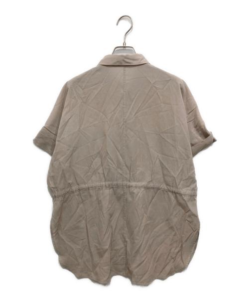 23区（ニジュウサンク）23区 (ニジュウサンク) ライトシアーマットクロス ミリタリーディティール シャツ ベージュ サイズ:Mの古着・服飾アイテム