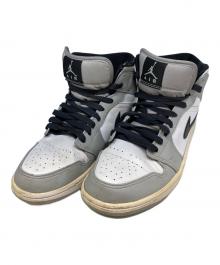 NIKE（ナイキ）の古着「Air Jordan 1 Mid/ミッドカットスニーカー」｜グレー