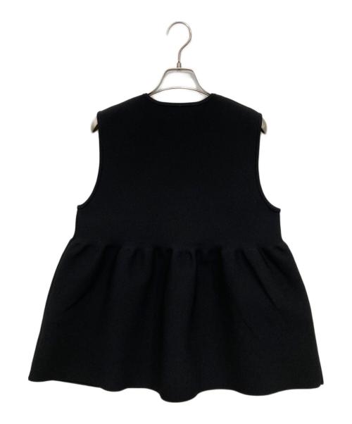 UNITED ARROWS TOKYO（ユナイテッドアローズトウキョウ）UNITED ARROWS TOKYO (ユナイテッドアローズトウキョウ) フリルニットベスト ブラック サイズ:freeの古着・服飾アイテム
