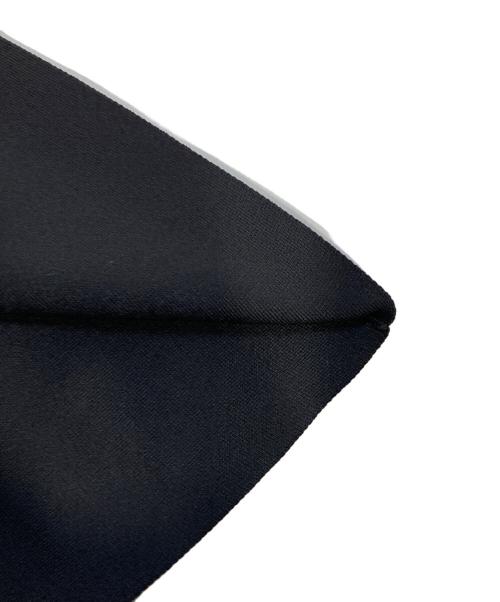 UNITED ARROWS TOKYO（ユナイテッドアローズトウキョウ）UNITED ARROWS TOKYO (ユナイテッドアローズトウキョウ) フリルニットベスト ブラック サイズ:freeの古着・服飾アイテム