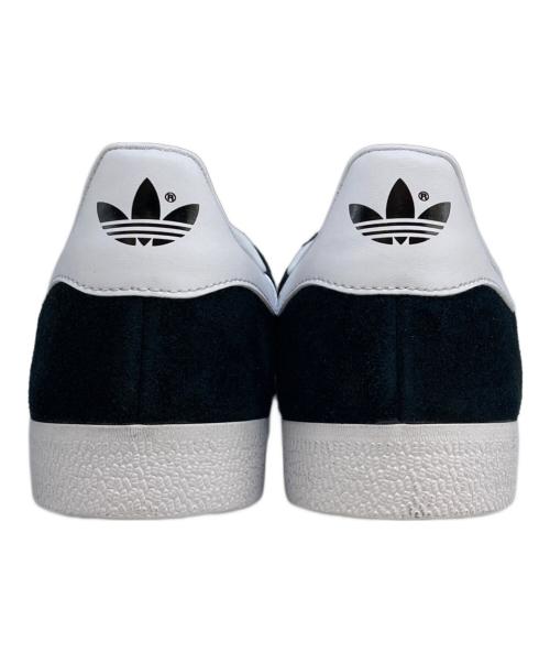 adidas（アディダス）adidas (アディダス) ローカットスニーカー ブラック サイズ:27cmの古着・服飾アイテム