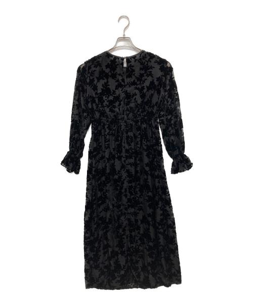 Thevon（ゼヴォン）Thevon (ゼヴォン) フラワージャガードワンピース ブラック サイズ:Freeの古着・服飾アイテム