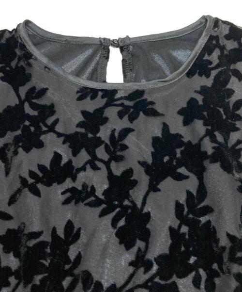 Thevon（ゼヴォン）Thevon (ゼヴォン) フラワージャガードワンピース ブラック サイズ:Freeの古着・服飾アイテム