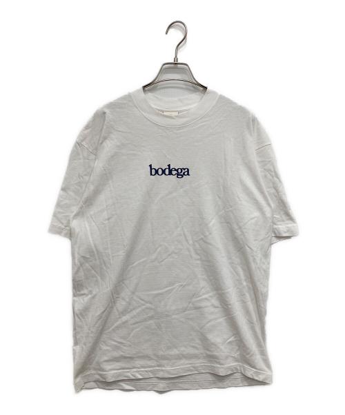 BODEGA（ボデガ）bodega (ボデガ) Serif Tee ホワイト サイズ:Mの古着・服飾アイテム
