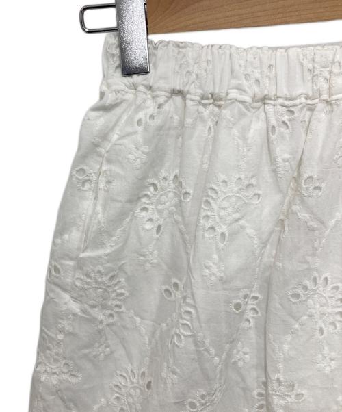 Hug O'War（ハグオーワー）Hug O'War (ハグオーワー) カットワークレーススカート ホワイト サイズ:2の古着・服飾アイテム