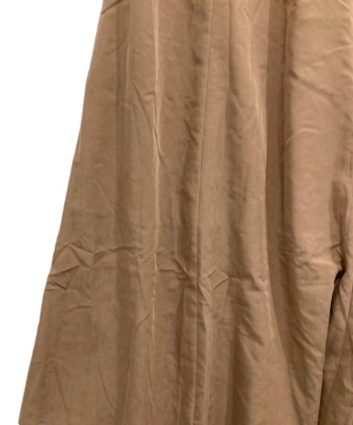 CLOTH&CROSS（クロスアンドクロス）CLOTH&CROSS (クロスアンドクロス) パウダーシフォンパネルスカート ベージュ サイズ:2の古着・服飾アイテム