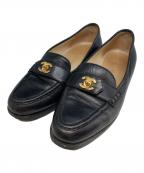 CHANELシャネル）の古着「ココマーク ターンロック ローファー」｜ブラック