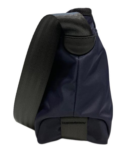 Manhattan Portage BLACK LABEL（マンハッタンポーテージ ブラックレーベル）Manhattan Portage BLACK LABEL (マンハッタンポーテージ ブラックレーベル) メッセンジャーバッグ ネイビーの古着・服飾アイテム